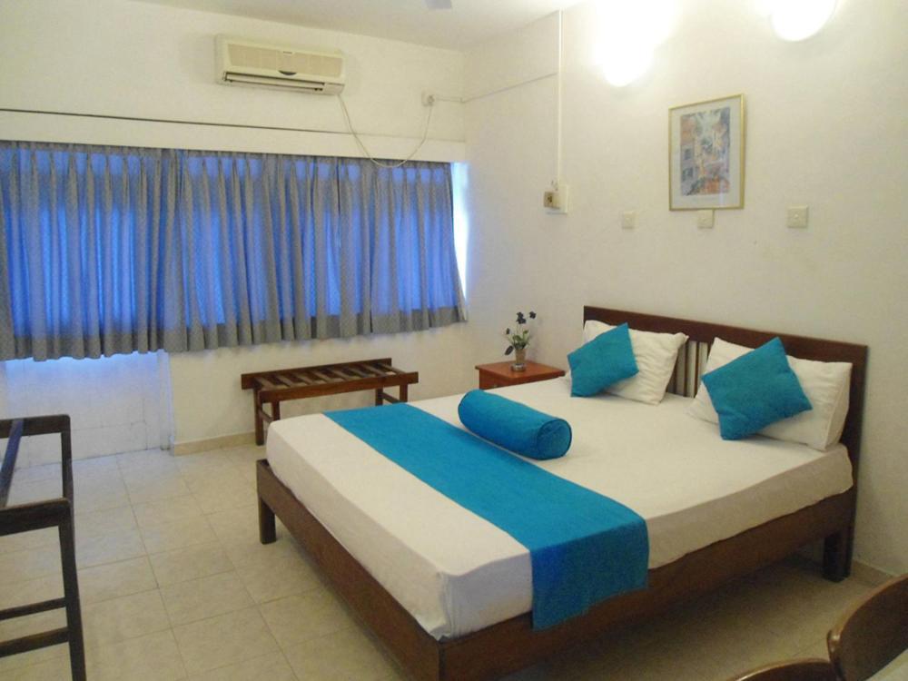 Ranveli Beach Hotel Dehiwala-Mount Lavinia Luaran gambar