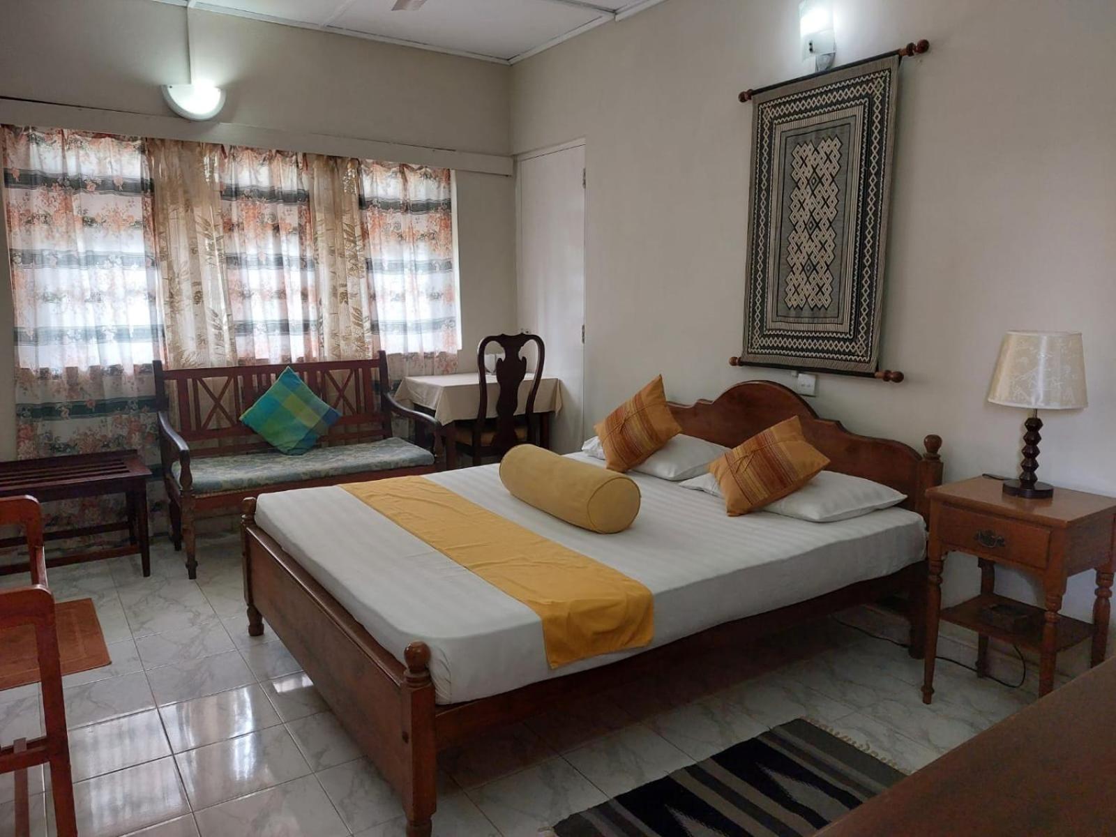 Ranveli Beach Hotel Dehiwala-Mount Lavinia Luaran gambar