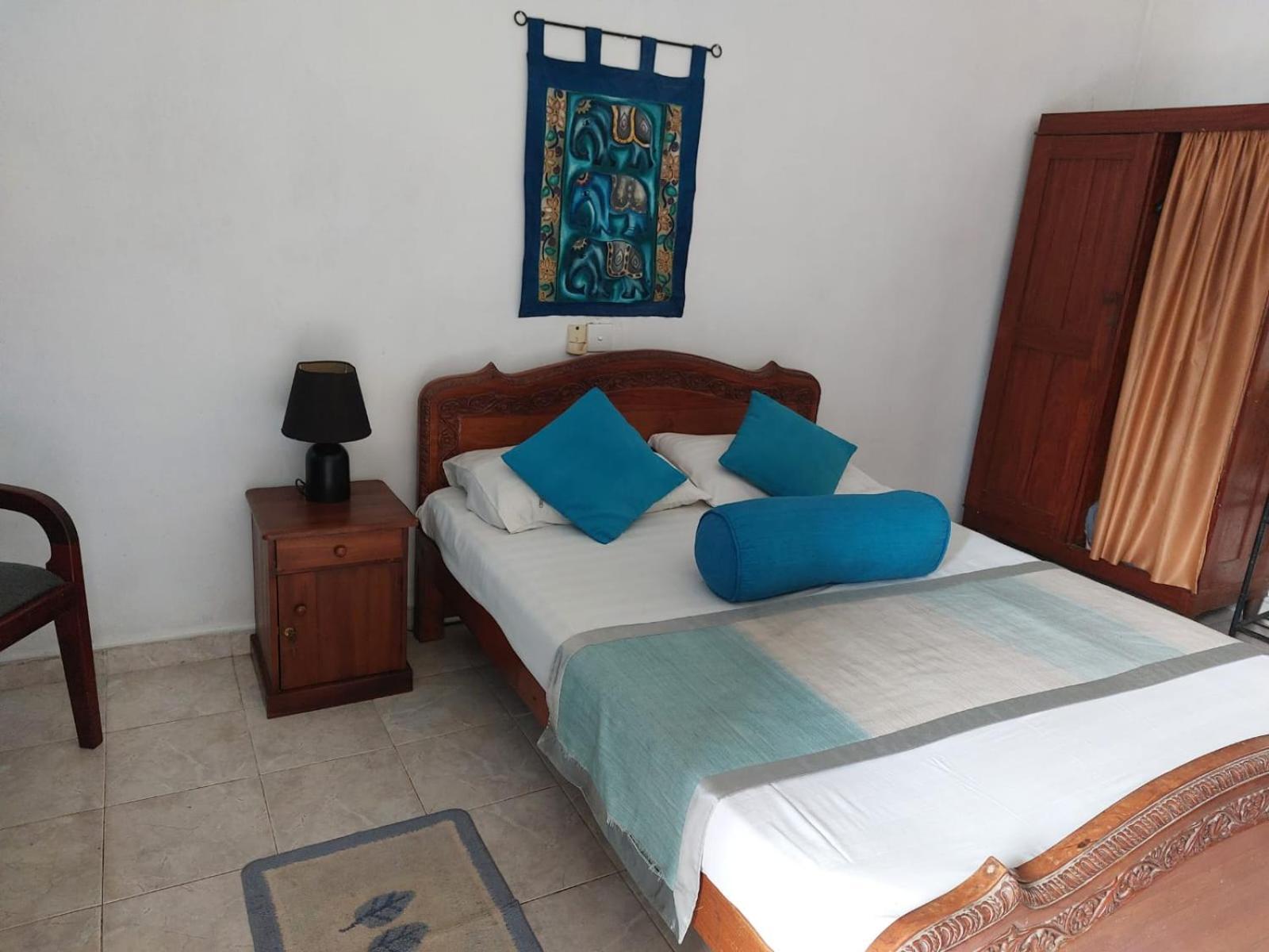 Ranveli Beach Hotel Dehiwala-Mount Lavinia Luaran gambar