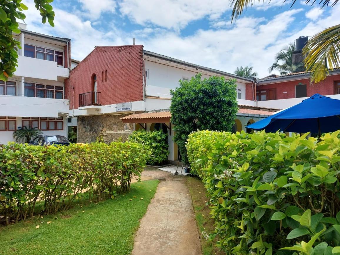 Ranveli Beach Hotel Dehiwala-Mount Lavinia Luaran gambar